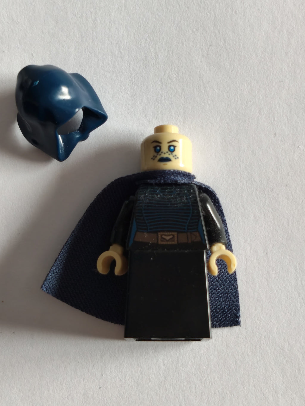 LEGO Star Wars: Barriss Offee Minifigure sw0909 (Used / Excellent)