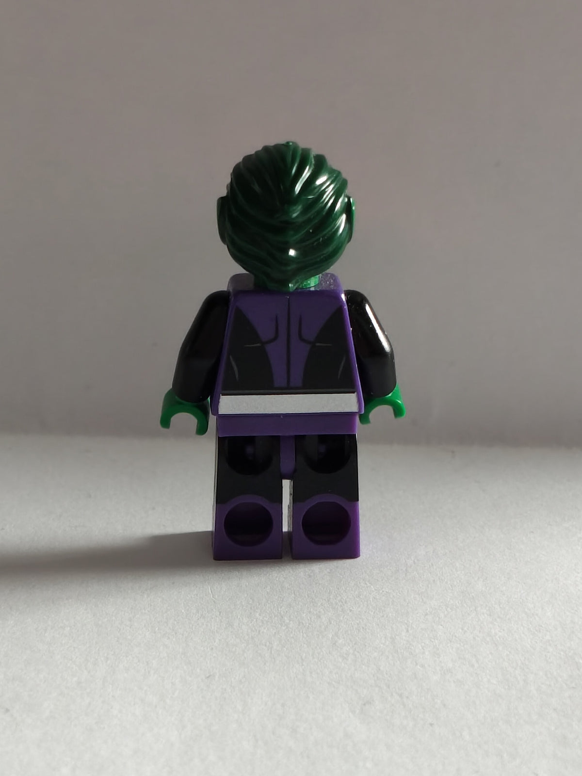 LEGO DC Comics Super Heroes: Beast Boy Minifigure sh198 (Used / Excellent)