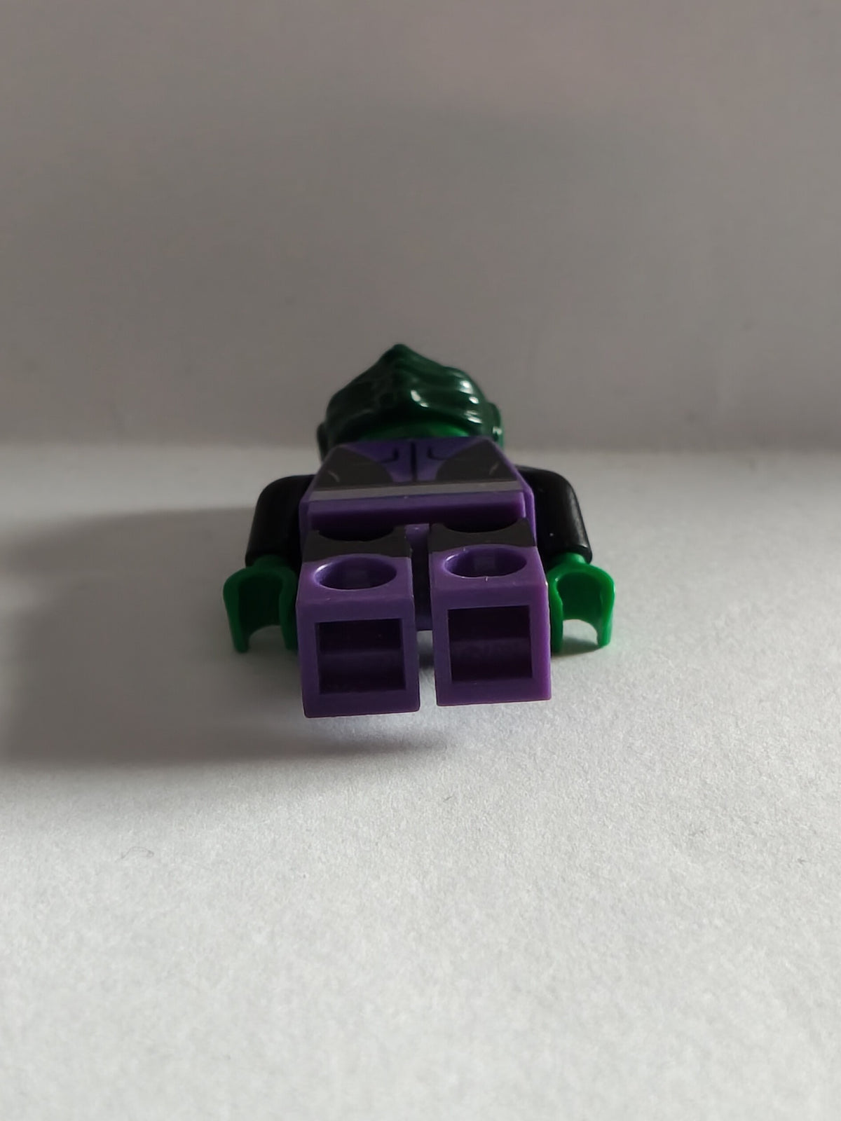 LEGO DC Comics Super Heroes: Beast Boy Minifigure sh198 (Used / Excellent)