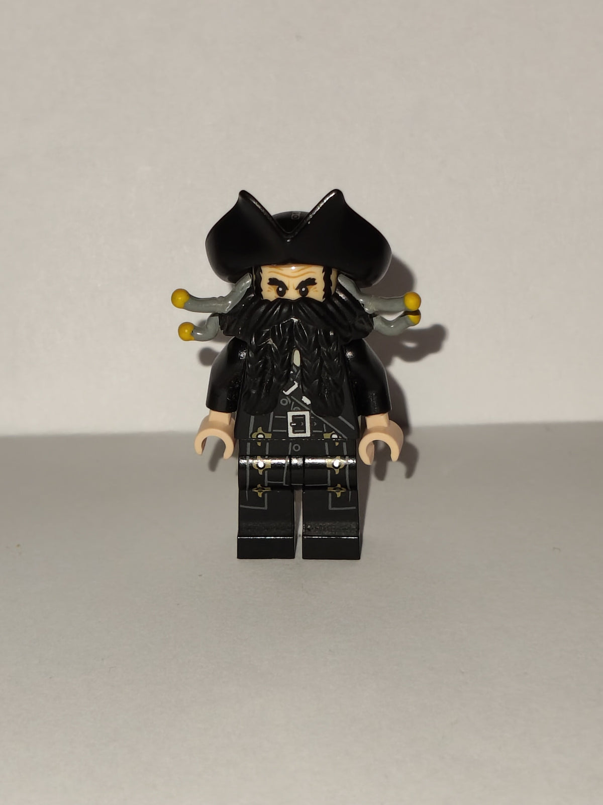 LEGO Pirates of the Caribbean: Blackbeard Minifigure poc007 (Used / Excellent)