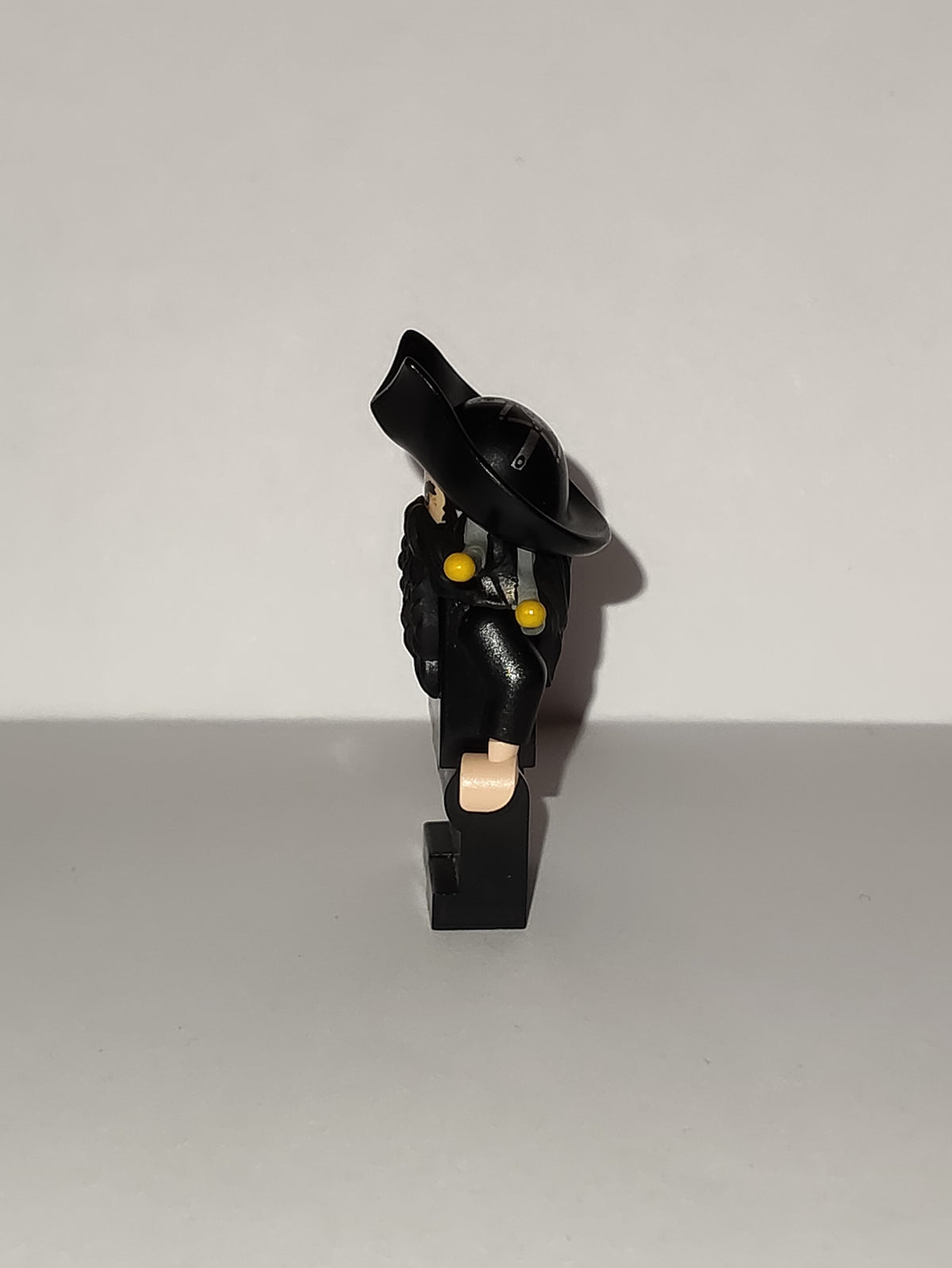 LEGO Pirates of the Caribbean: Blackbeard Minifigure poc007 (Used / Excellent)