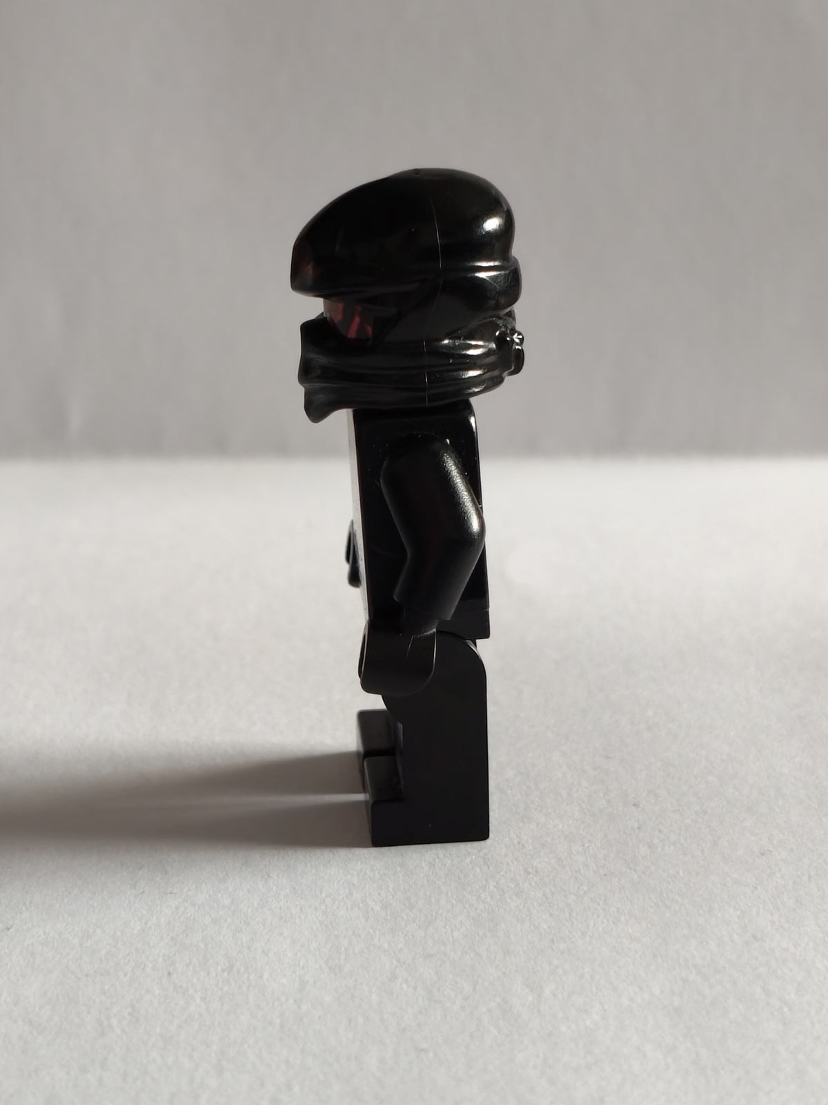 LEGO Ninjago: NRG Cole Minifigure njo057 (Used / Poor to Fair - Cracked Arm)