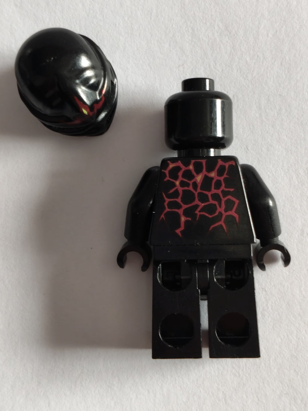 LEGO Ninjago: NRG Cole Minifigure njo057 (Used / Poor to Fair - Cracked Arm)