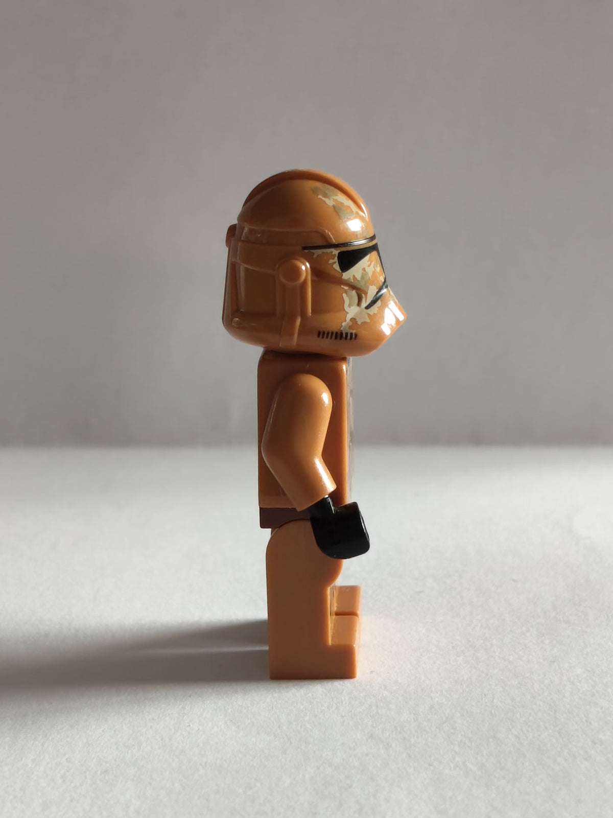 LEGO Star Wars: Geonosis Clone Trooper Phase 2 Minifigure sw0606 (Used / Excellent)