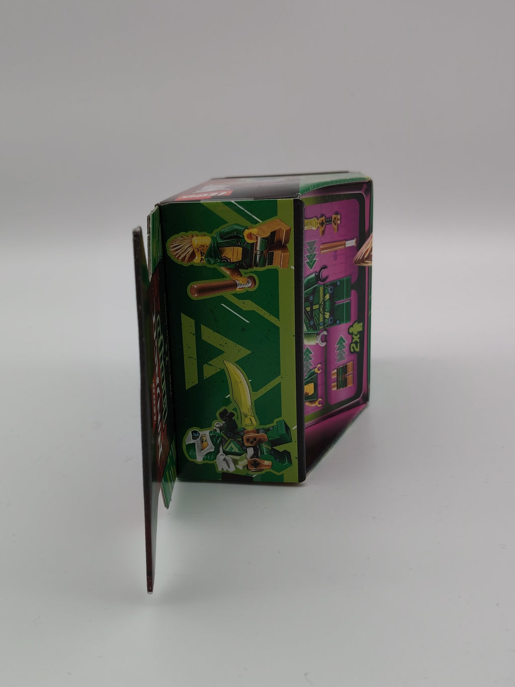 LEGO NINJAGO: Lloyd – Prime Empire -peliautomaatti Set 71716 (New / Sealed - Near Mint)