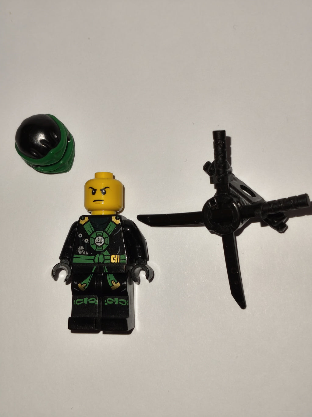 LEGO Ninjago: Lloyd – Possession, Deepstone Armor Minifigure njo167 (Used / Good)
