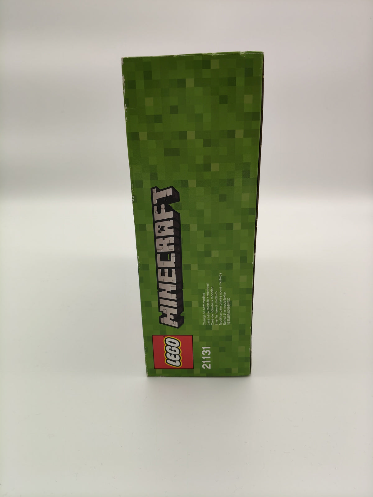 LEGO Minecraft: The Ice Spikes 21131 (New / Sealed - Good Box)