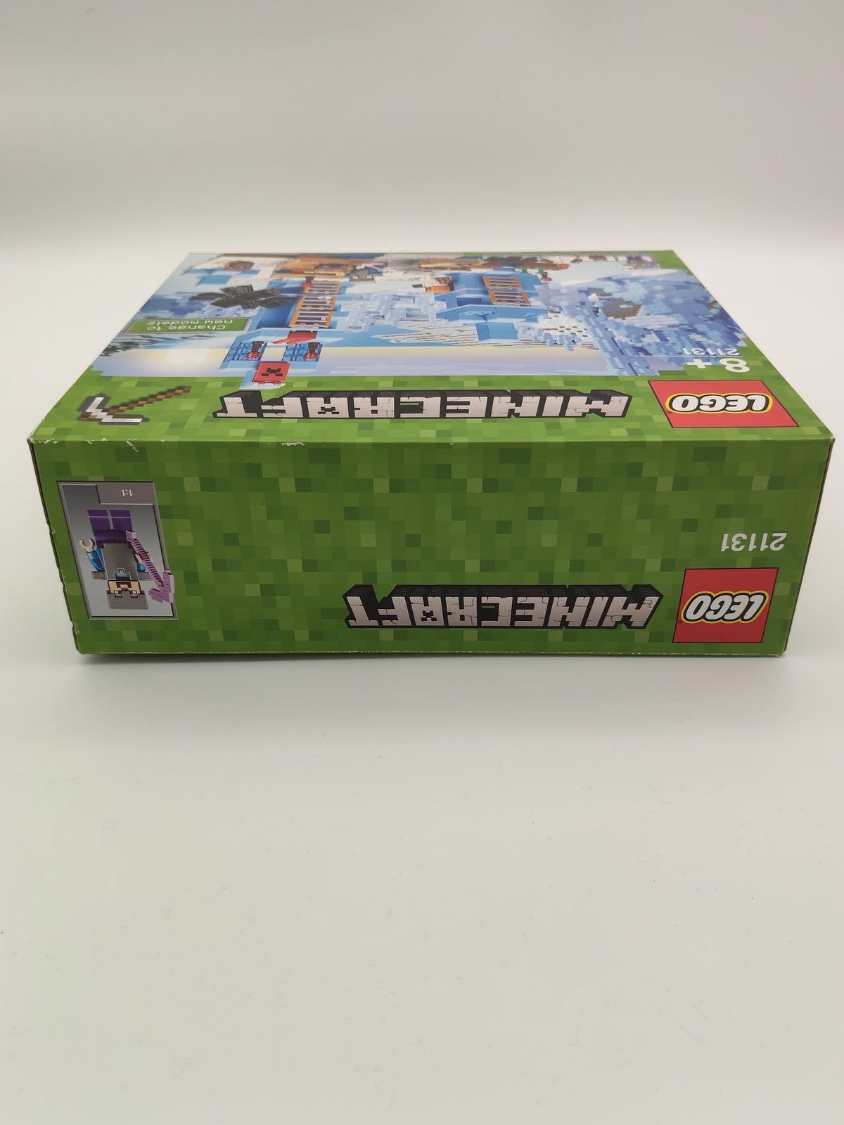 LEGO Minecraft: The Ice Spikes 21131 (New / Sealed - Good Box)