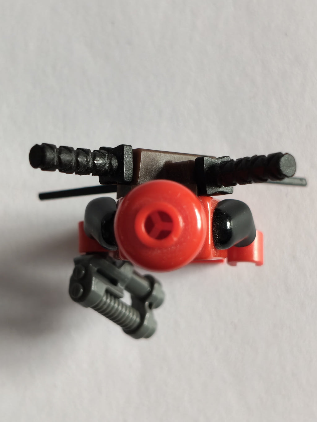 LEGO Marvel Super Heroes: Deadpool Minifigure sh032 (Used / Near Mint - Flawless)