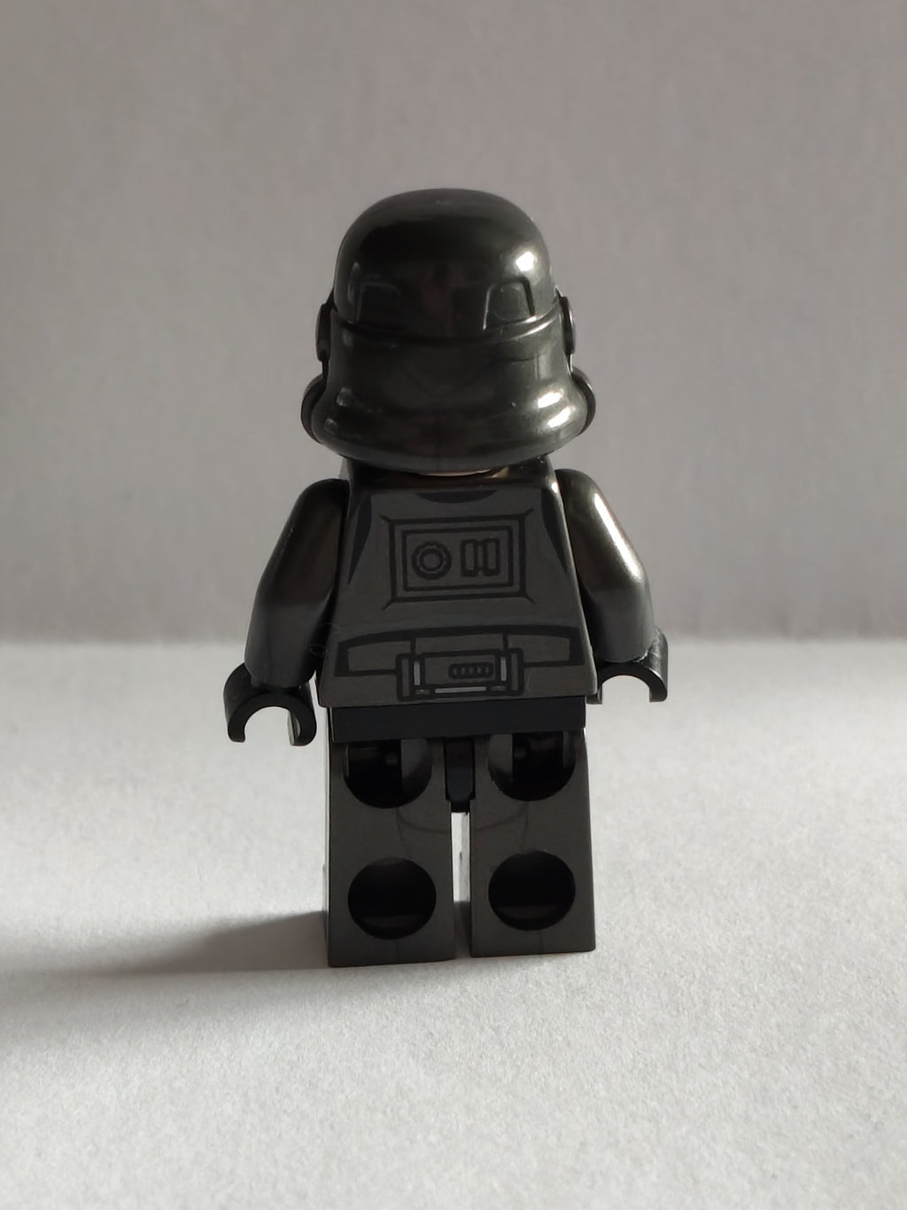 LEGO Star Wars: Shadow Stormtrooper Minifigure sw0603 (Used / Excellent)