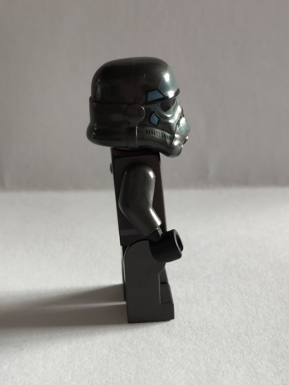 LEGO Star Wars: Shadow Stormtrooper Minifigure sw0603 (Used / Excellent)