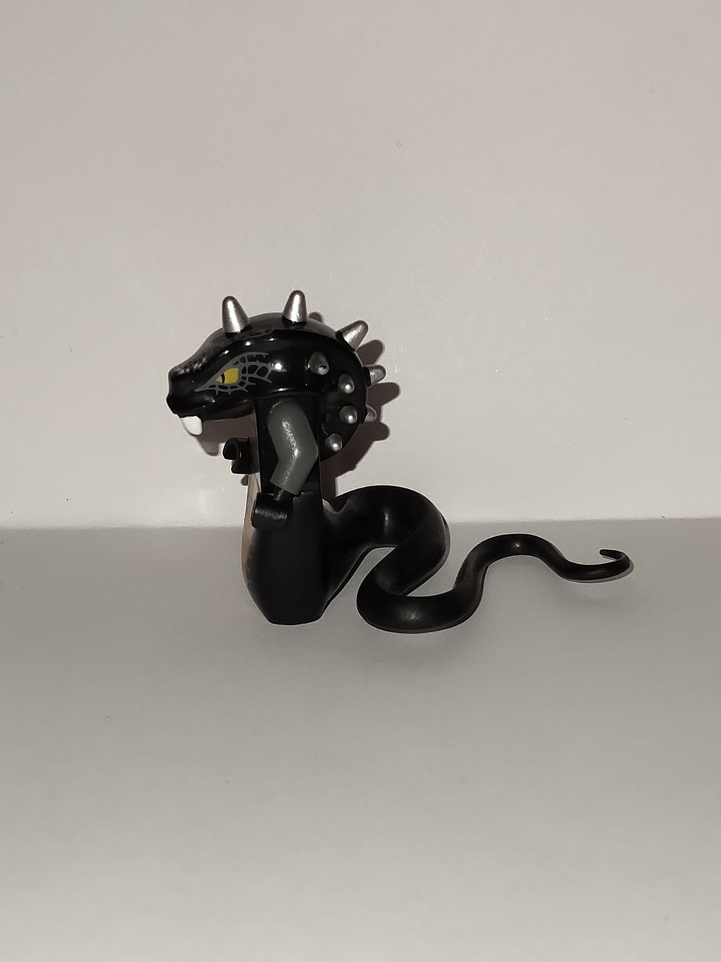 LEGO Ninjago: Skalidor – General Minifigure njo067 (Used / Excellent)