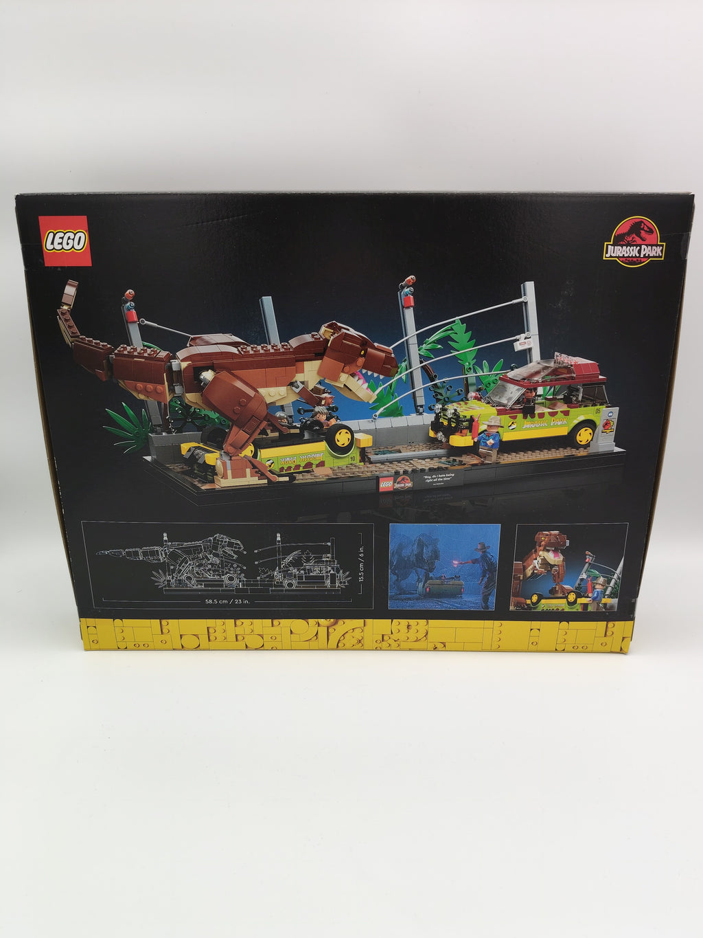 LEGO Jurassic Park: T. rexin pako 18+ Diorama Set 76956 (New / Sealed - Near Mint)