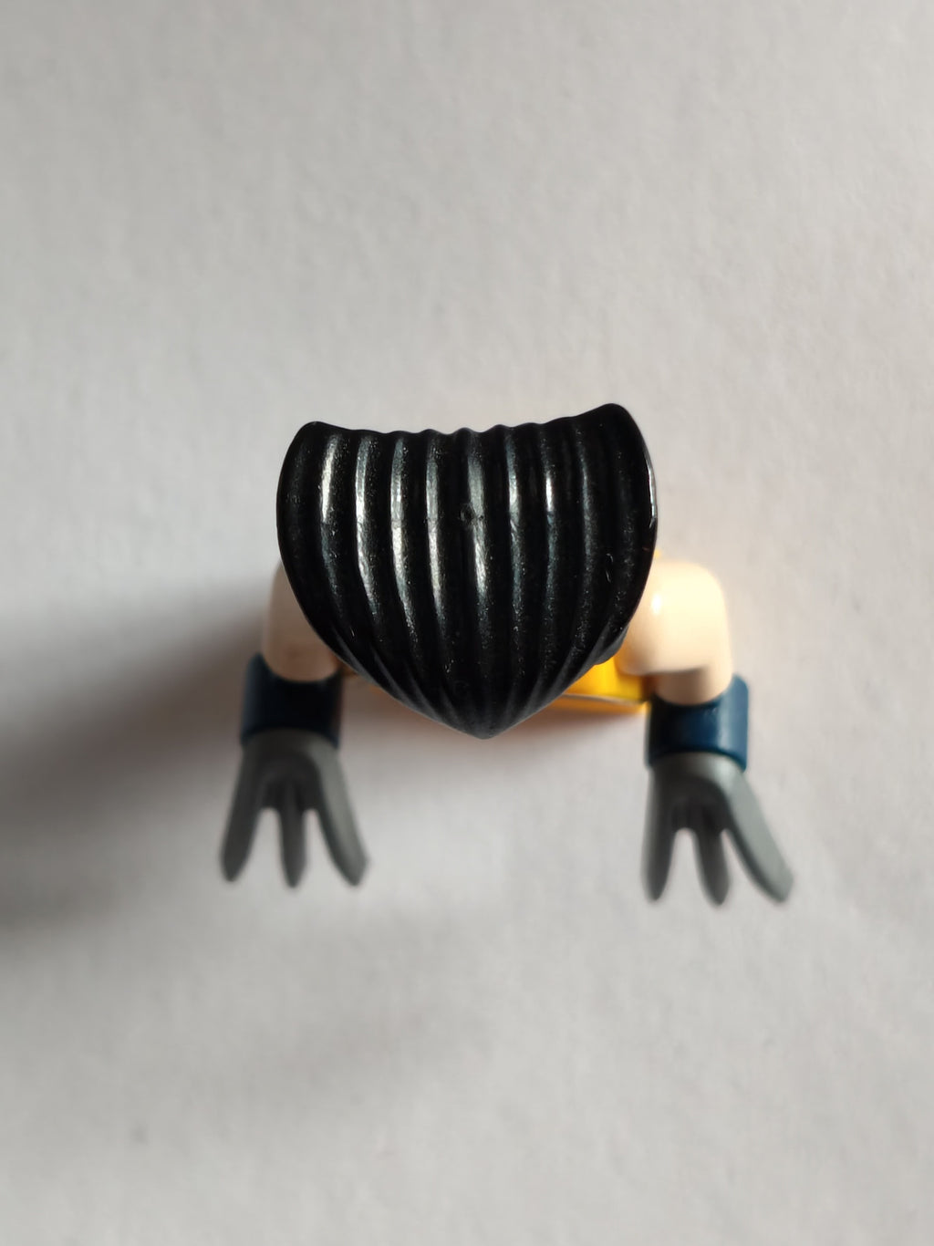 LEGO Marvel Super Heroes: Wolverine Minifigure sh017 (Used / Excellent)